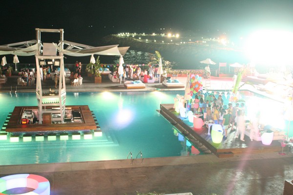 Veer on Saturday Night